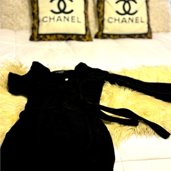 Half Sleeve Sweater, size small! - Picture 5 of 7